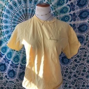 Brandy Melville t-shirt